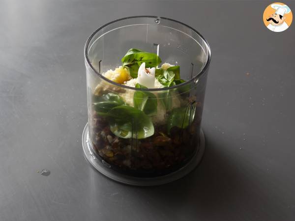 Pasta pistaasipestolla, herkullinen ja helppo resepti - Valmistelu askel 1
