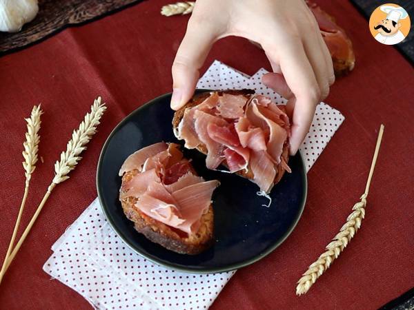 Tomaatti- ja Serrano-kinkkuvoileivät - Valmistelu askel 5