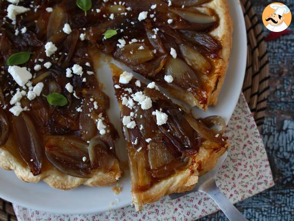 Tarte tatin salottisipulin ja fetajuuston kera, vastustamaton suolainen versio! - Valmistelu askel 7