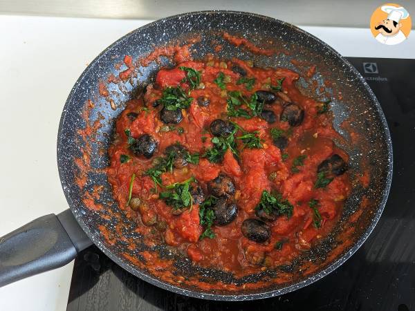 Spagetti alla puttanesca, nopea ja maukas pääruoka. - Valmistelu askel 4