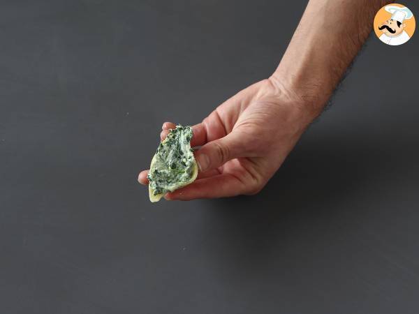 Conchiglioni täytetty ricotta ja pinaatti: vastustamaton paistettu kasvisruoka - Valmistelu askel 6