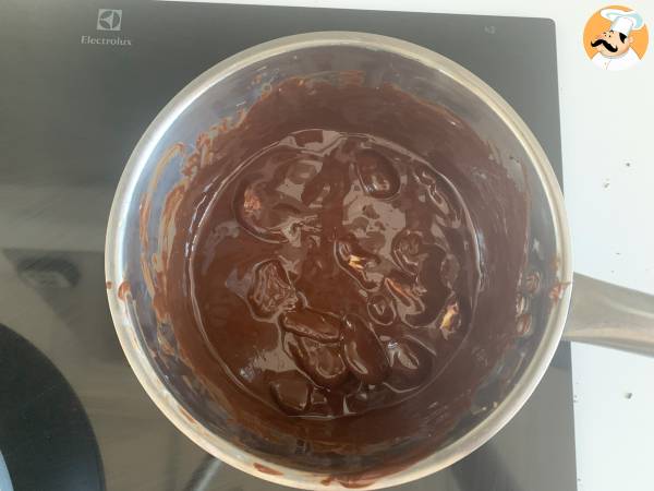 Erittäin juoksevia Air Fryer -suklaafondantteja! - Valmistelu askel 5