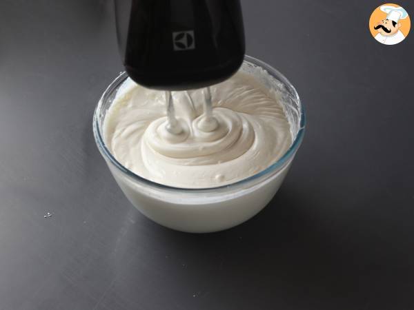 Kookos Tiramisu Raffaellon kanssa - Valmistelu askel 2
