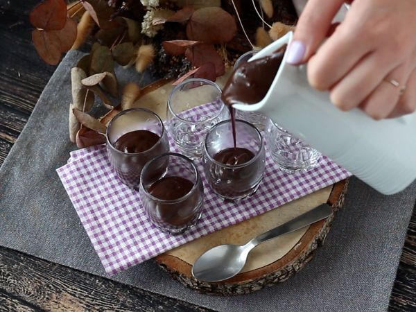 Brigadeiro lusikalla, juhlapäivien suosituin makeinen! - Valmistelu askel 4