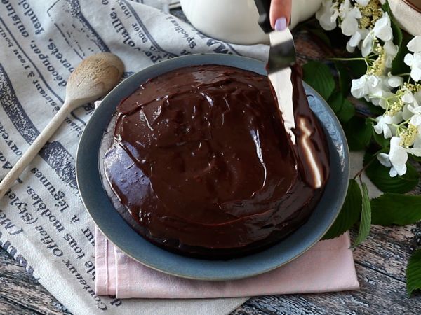 Miten tehdä brigadeiro-kuorrutus kakkuihin? - Valmistelu askel 4