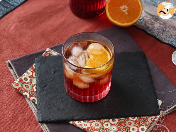 Negroni: resepti oikeilla annoksilla sen valmistamiseksi kotona - Valmistelu askel 3