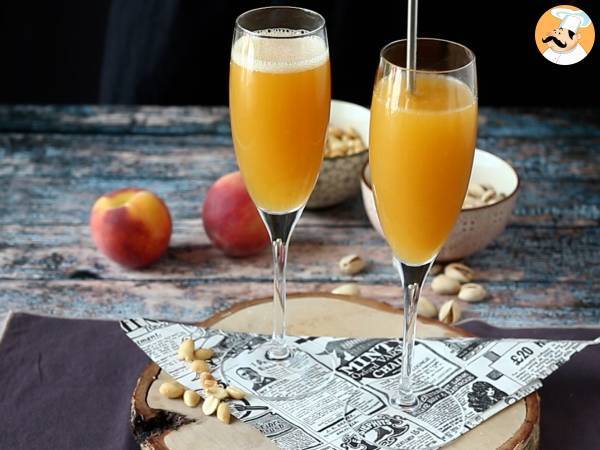 Bellini, helppo italialainen persikkacocktail, jonka voit tehdä kotona! - Valmistelu askel 3