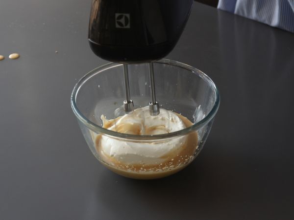 Tiramisu-tyyliset rochers, täydellinen italialainen jälkiruoka miniannoksina kahvin kanssa! - Valmistelu askel 4