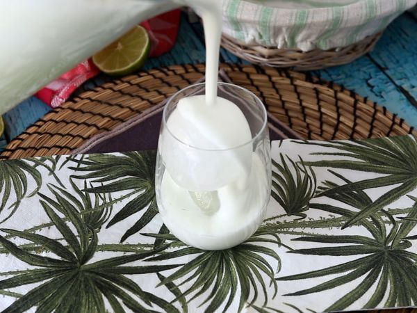 Sveitsiläinen limonadi kondensoidun maidon kanssa - Valmistelu askel 6