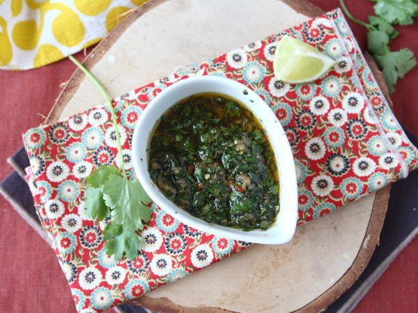 Chimichurri-kastike: täydellinen lisuke paistiin ja grillijuhliin. - Valmistelu askel 5
