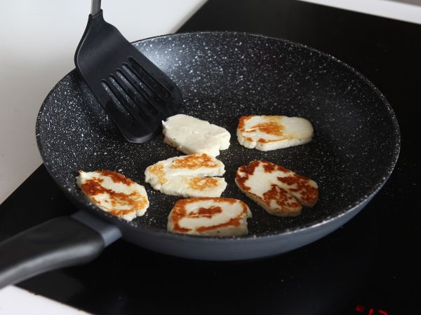 Gyros halloumilla, kasvisversio kreikkalaisesta voileivästä! - Valmistelu askel 4