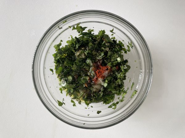 Paistetut perunat chimichurrin kera - Valmistelu askel 5