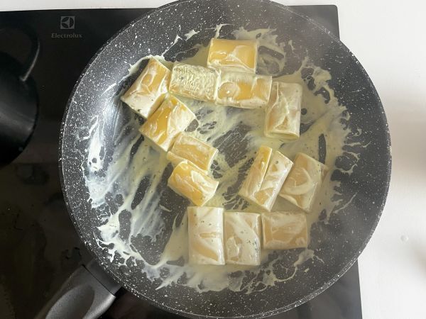 Ricotta- ja basilika-kermapasta - Valmistelu askel 6