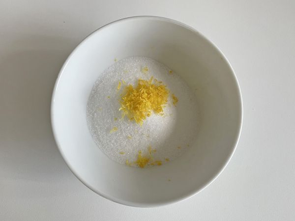 Lemon Posset, uuni ilman sitruunajälkiruoka, jota tulet rakastamaan. - Valmistelu askel 3