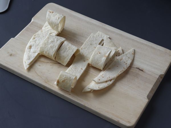 Mitä tehdä tortillojen kanssa? Helppoja ja taloudellisia quiches! - Valmistelu askel 1