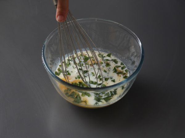 Mitä tehdä tortillojen kanssa? Helppoja ja taloudellisia quiches! - Valmistelu askel 2