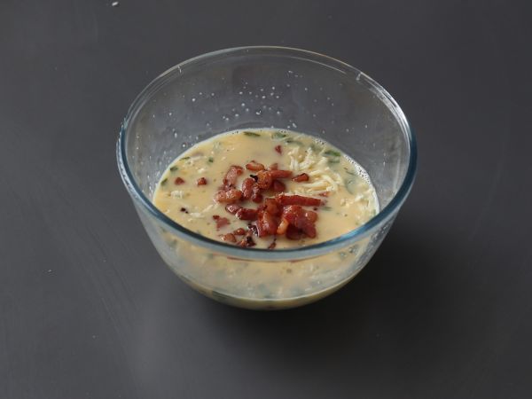 Mitä tehdä tortillojen kanssa? Helppoja ja taloudellisia quiches! - Valmistelu askel 3