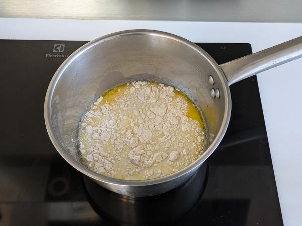 Gorgonzola-kastike - Valmistelu askel 2