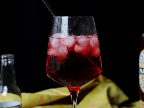 Alkoholiton Martini Tonic, raikas ja hedelmäinen cocktail! - Valmistelu askel 5