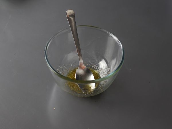 Kurpitsatatini vuohenjuuston ja hunajan kanssa - Valmistelu askel 2
