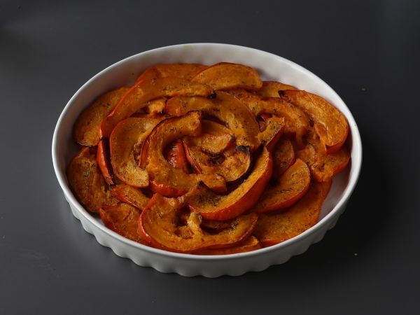 Kurpitsatatini vuohenjuuston ja hunajan kanssa - Valmistelu askel 7