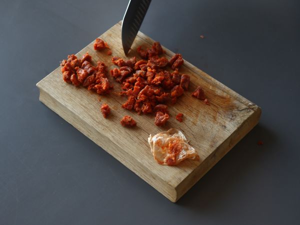 Pehmeät ja mausteiset chorizo-muffinsseja - Valmistelu askel 1
