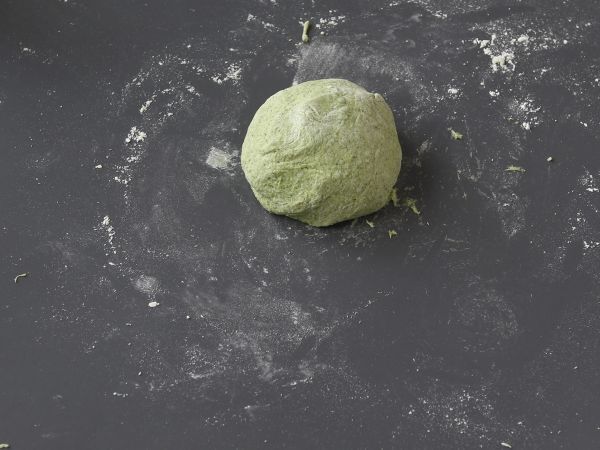 Superhelppo parsakaalipasta, joka saa lapset innostumaan vihanneksista - Valmistelu askel 4