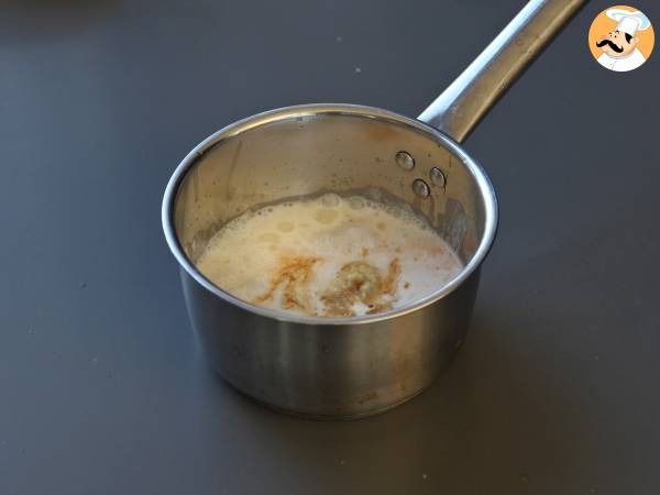 Super lohdullinen maapähkinä-satay-kastike - Valmistelu askel 1