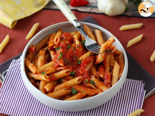 Penne all'arrabbiata: lämmittävä italialainen klassikko! - Valmistelu askel 7