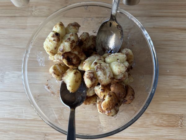 Gnocchi airfryerilla: kanelinen jälkiruokaresepti nautittavaksi! - Valmistelu askel 1