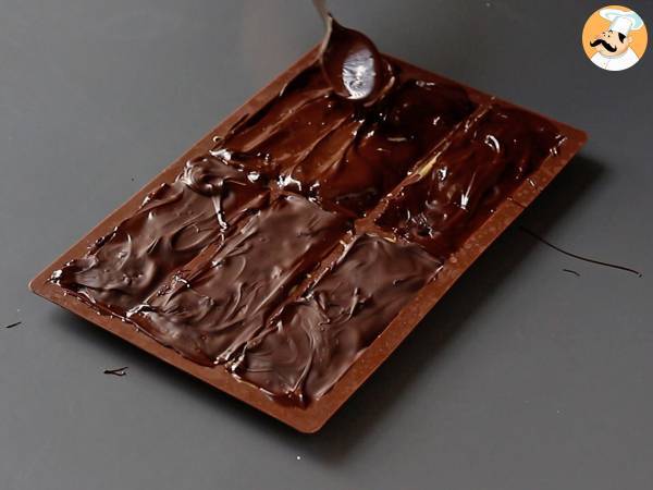Mini banaani, maapähkinävoi ja suklaapatukat, erittäin maukkaita ilman lisättyä sokeria. - Valmistelu askel 4