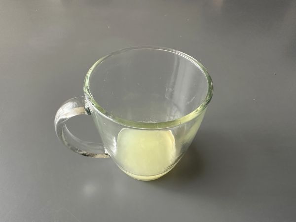 Inkivääri Shot: helppo, luonnollinen ja tehokas resepti koskemattomuuteen ja energiaan. - Valmistelu askel 1