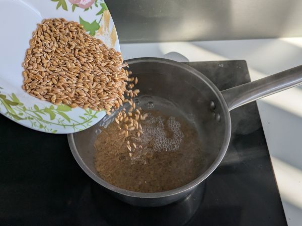 Speltti- ja tonnikalasalaatti: kevyt, maukas ja täydellinen ympärivuotinen resepti. - Valmistelu askel 1
