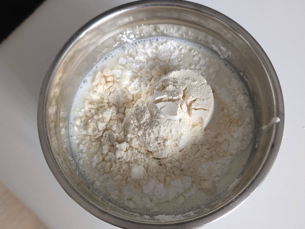 Super-proteiinipitoinen heravaahtokastike, joka on nopea valmistaa! - Valmistelu askel 1