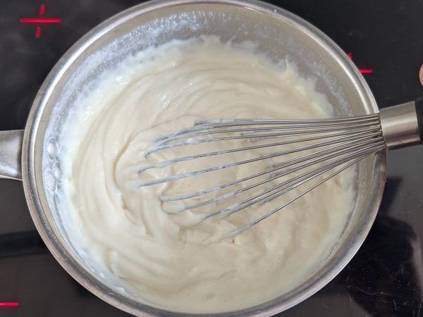 Super-proteiinipitoinen heravaahtokastike, joka on nopea valmistaa! - Valmistelu askel 3