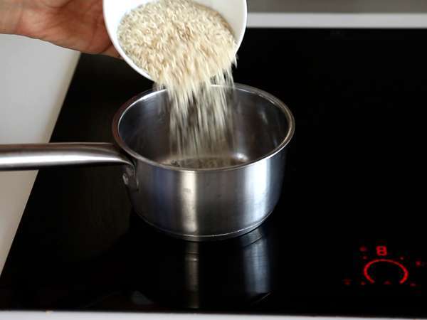 Rapea, mausteinen lohi rapea riisisalaatti! - Valmistelu askel 1