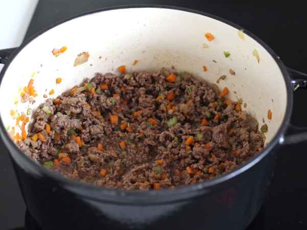 Lasagne bolognese: resepti, jota kaikki rakastavat! - Valmistelu askel 3