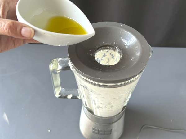 Andalusialainen Ajoblanco: kylmä keitto, jota haluat aina kesällä - Valmistelu askel 5