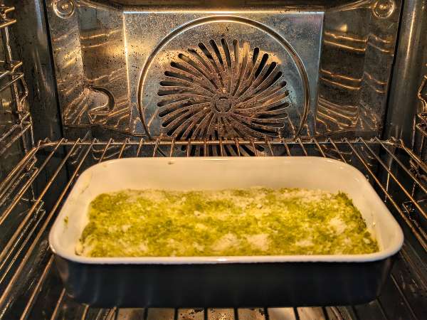 Kermainen pesto cannelloni au gratin: helppo ja maukas resepti - Valmistelu askel 9