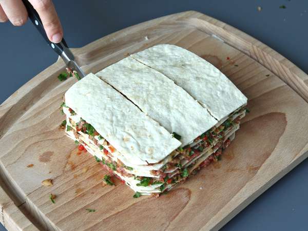 Lavash kebab tortillojen kanssa, kuuluisat helpot uunissa paistetut kebabit! - Valmistelu askel 6