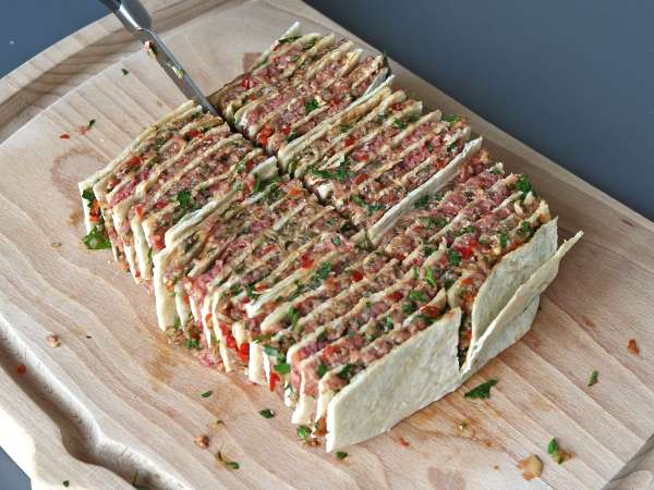 Lavash kebab tortillojen kanssa, kuuluisat helpot uunissa paistetut kebabit! - Valmistelu askel 8