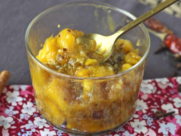 Kotitekoinen mango chutney: makea ja hapan intialainen mauste, joka sopii kaiken kanssa. - Valmistelu askel 6