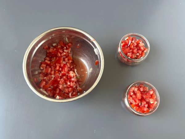 Huevos rancheros: ikoninen ja maukas meksikolainen resepti - Valmistelu askel 2