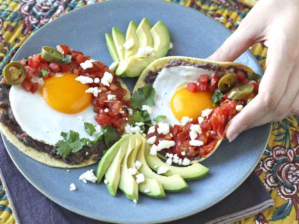 Huevos rancheros: ikoninen ja maukas meksikolainen resepti - Valmistelu askel 11