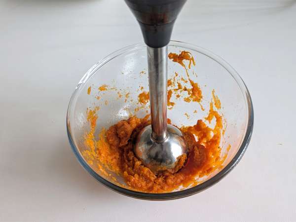 Kermaiset kurpitsan nokareet Philadelphian ja rapeiden saksanpähkinöiden kanssa - Valmistelu askel 1