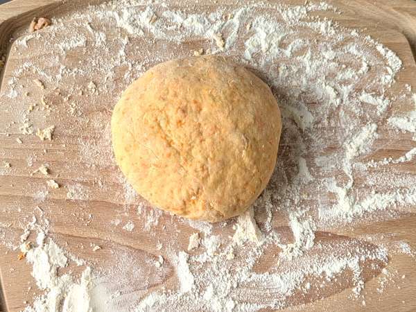 Kermaiset kurpitsan nokareet Philadelphian ja rapeiden saksanpähkinöiden kanssa - Valmistelu askel 3