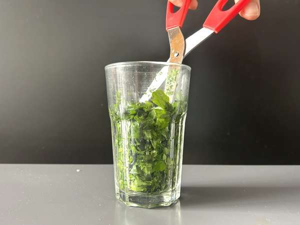 Nopea ja helppo resepti pannulla paistettuja sieniä varten - Valmistelu askel 3