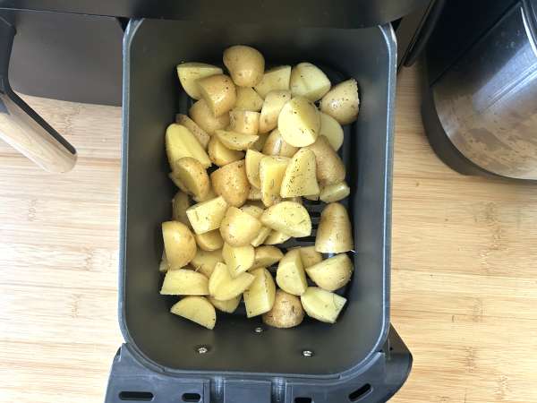 Paistettu vuohenjuustokakku Air fryerissa, rapea ja sulava: täydellinen lohtu! - Valmistelu askel 2