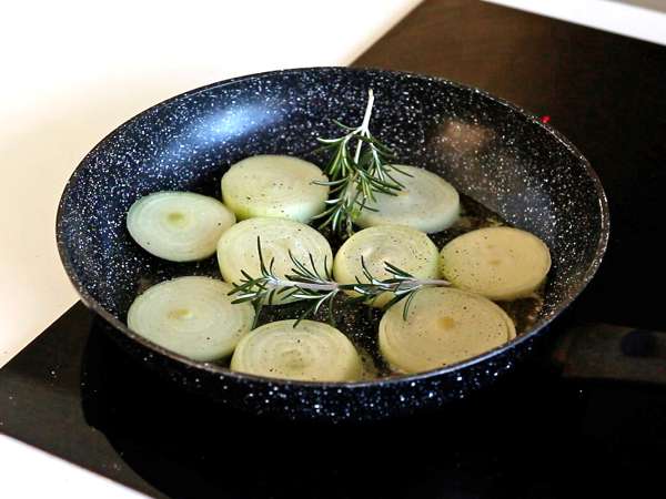 Sipulitortut tatin - Valmistelu askel 2