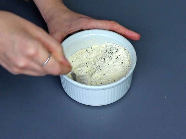 Super-yksinkertainen punainen hedelmä proteiinikakku - Valmistelu askel 1